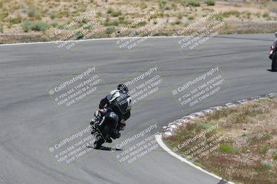 media/Apr-20-2025-AHRMA (Sun) [[393a79c373]]/Race/Group 5/Turn 4b/